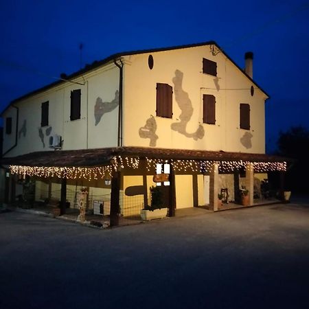 B&B Marcello & Francesca Urbino Eksteriør billede