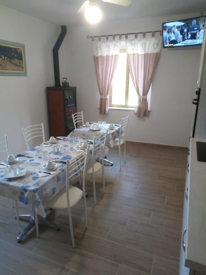 B&B Marcello & Francesca Urbino Eksteriør billede
